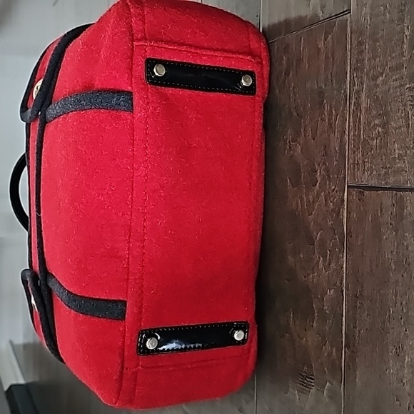 Kate Spade Bucket Handbag - Picture 9 of 9